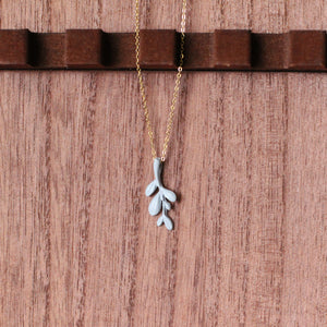 "olive you" necklace