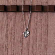 Load image into Gallery viewer, &quot;monstera monday&quot; necklace
