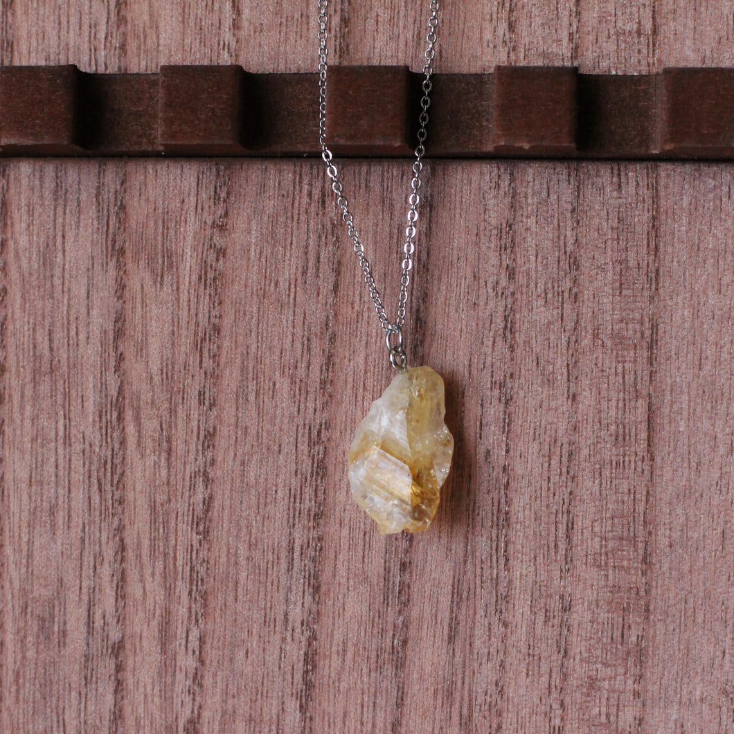 citrine spear pendant necklace