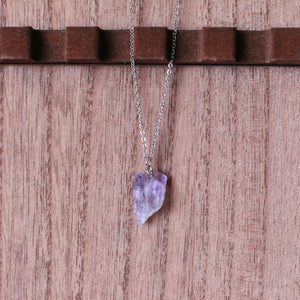 amethyst spear pendant necklace